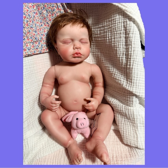 Reborn Realistic Baby Doll Girl- Anatomically Correct w/ Accessories (NEW) - Picture 9 of 9